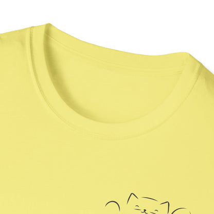 Peekaboo Cat Minimalist T-Shirt